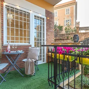 San Pietro Panoramic View Apartment Rome